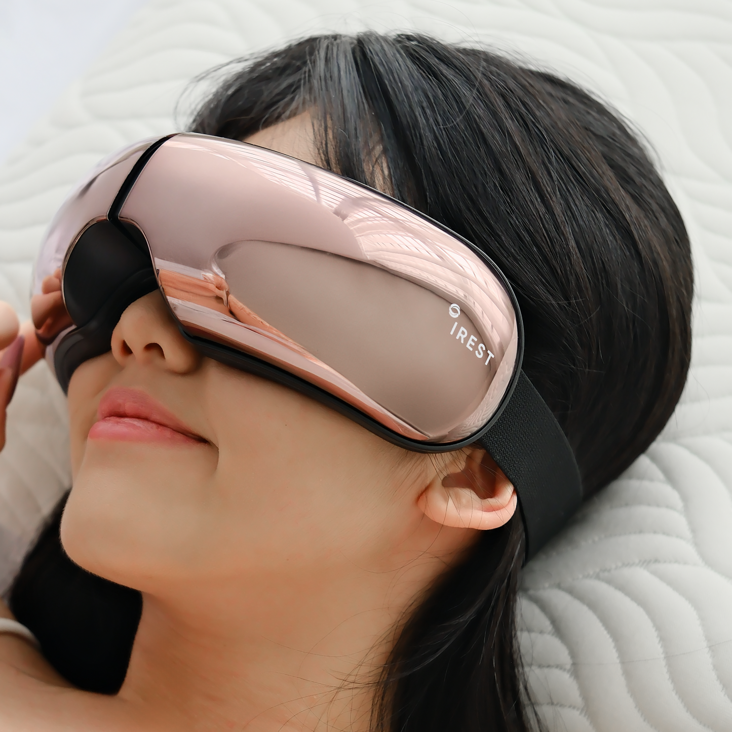Lady Resting with iREST EyeWell Massager